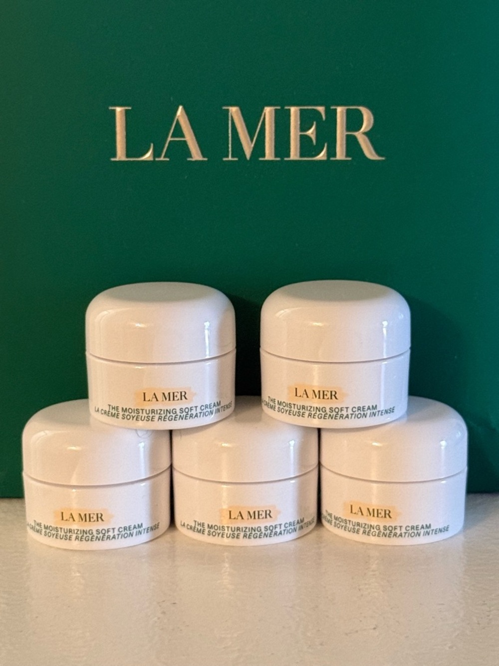 (5) La Mer The Moisturizing Soft Cream Sample/Travel Size
